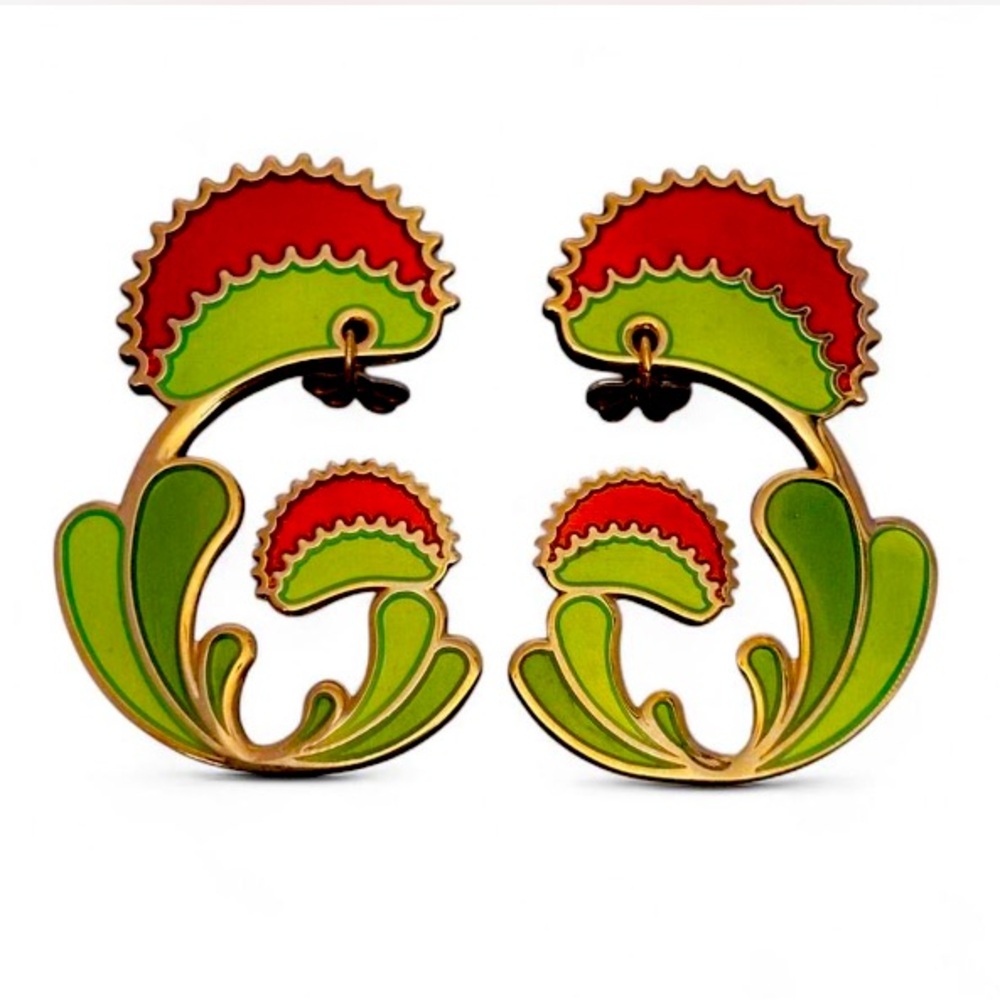 Amar & Riley Venus Flytrap Gold Enamel Earrings w/ Tiny Dangle Fly